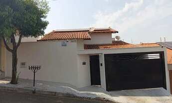 Imagem: Vende-se casa no Residencial Palestra Rua