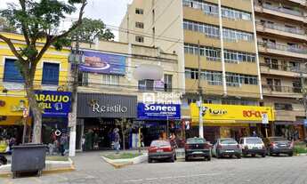 Imagem 2: Sobrado com localização privilegiada com 3 dormitórios à venda, 285 m² por R$ 3.000.000