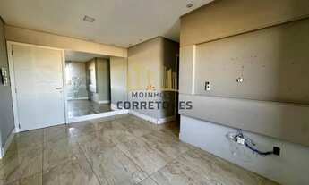 Imagem 2: Apartamento com 2 dormitorios e 1 suíte, com churrasqueira e uma vaga de garagem. Bairro S