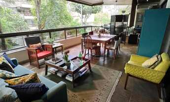 Imagem 2: Apartamento de 261 m² com 4 quartos a venda na Barra da Tijuca - Rio de Janeiro - RJ