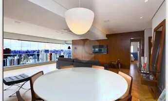 Imagem 5: Pinheiros, prédio com lazer ce clube! Apartamento com 2 suite, 2 vagas e andar alto