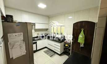 Imagem 3: Sobrado à venda em Jardim Las Vegas, Santo André 3 quartos, 1 suíte, 125 m²