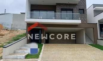 Imagem: Casa de condomínio em Rua Vitória - Residencial