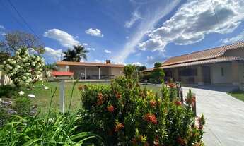 Imagem 7: Fazenda/Sítio/Chácara para venda possui 1600 metros quadrados com 4 quartos