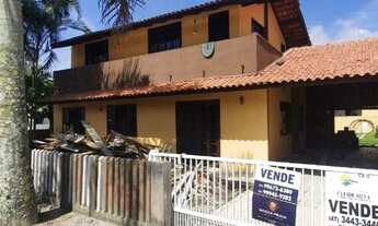 Imagem: Sobrado com 6 dormitórios 242m² por R$