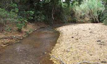 Imagem 5: Chácara de + ou - 1.100m² riacho nos fundos terra de cultivo Jaboticatubas(Temos varias op