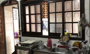 Imagem 5: Casa para aluguel e venda com 250 metros quadrados com 4 quartos