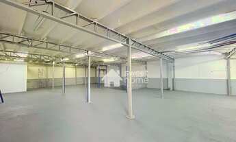 Imagem 2: Sala Comercial Galpão / depósito com 4 vagas na garagem