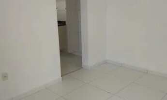 Imagem 2: Apartamento 2/4 com Armários nos Quartos e na Cozinha no Sim