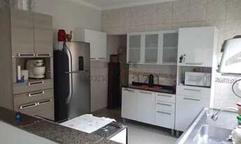 Imagem 3: Casa Padrão em Caraguatatuba