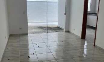 Imagem 3: Casa térra com 2 dormitórios, quintal em cond. com piscina à venda por R$ 270.000 - Condom