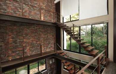 Imagem 5: Casa para venda possui 700 metros quadrados com 4 quartos em Mangabeiras - Belo Horizonte