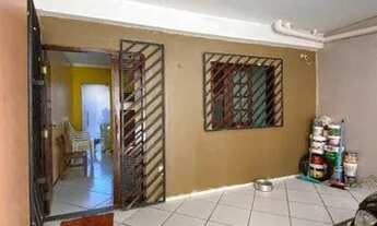 Imagem 3: Casa com 4 dormitórios para alugar por R$ 2.000,00/mês - Paupina - Fortaleza/CE