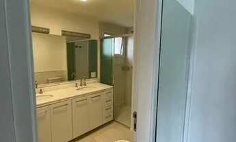 Imagem 4: Na Vila Nova Conceição com 235 m² sendo 3 suítes e 5 vagas - São Paulo