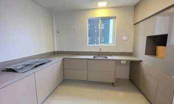 Imagem 7: Locação Anual - Apartamento semi-mobiliado com 3 suítes 3 vagas - Balneário Camboriú