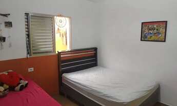 Imagem 2: VENDE-SE CASA COM 4 DORMITÓRIOS - 250m²