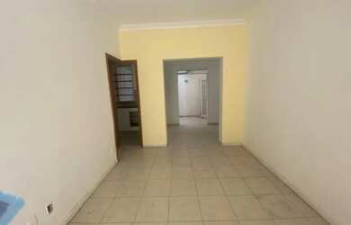 Imagem 5: Apartamento para aluguel possui 68 metros quadrados com 2 quartos em Humaitá - Rio de Jane