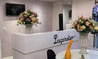 Imagem 2: Repasse de loja moda feminina decorado completo