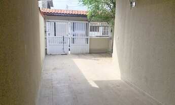 Imagem 3: Casa para venda possui 80 metros quadrados com 2 quartos em Guilhermina - Praia Grande - S