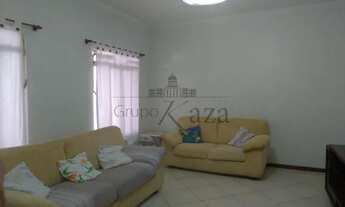 Imagem: Casa Sobrado em São José dos Campos