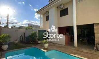 Imagem 4: Casa estilo sobrado de esquina com 3 suítes à venda, 290m² por R$ 1.700.000 - Morada da Co