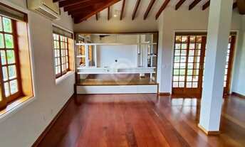 Imagem 3: Casa em Condomínio : / Residencial / Jardim Nossa Senhora das Graças