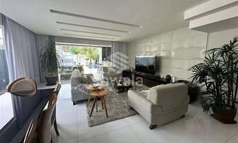 Imagem: Casa à venda com 350,00m² e 5 quartos