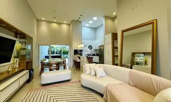 Imagem 5: Casa com 4 suítes, térrea mobiliada e decorado com piscina, no condomínio fechado Dubaí em