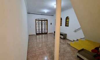 Imagem 3: Casa à venda em Jandira, Jardim Gabriela I, com 3 quartos, com 250 m²