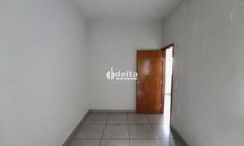 Imagem 10: Casa com 3 quartos disponível para locação no bairro Martins em Uberlândia-MG