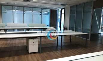 Imagem 2: Conunto comercial de 426 m² com 13 vagas de garagem