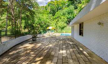 Imagem 3: Casa com 6 quartos em condomínio no Cuiabá, Petrópolis