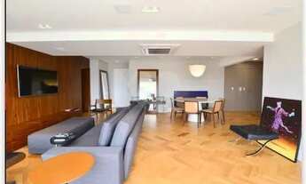 Imagem 7: Pinheiros, prédio com lazer ce clube! Apartamento com 2 suite, 2 vagas e andar alto