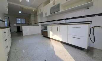 Imagem 2: Imóvel para venda com 300 metros quadrados com 4 quartos em Jacarepaguá - Rio de Janeiro