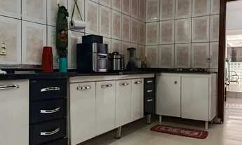 Imagem 3: Casa na laje com 04 quartos no Bairro da Vitória - Goiânia - GO