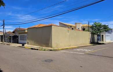 Imagem 2: Casa a venda bairro Monte Carlos..