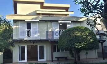 Imagem 5: Esta deslumbrante casa de 650 m² combina elegância, conforto e sofisticação em um dos ende