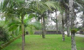 Imagem 2: Linda casa com jardim em Rio Maina , 3 quartos , 2 banheiros, 2 salas