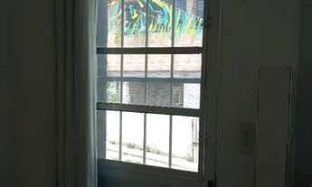 Imagem 2: Casa pequena Casa com 1 dormitório