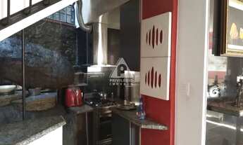 Imagem 13: Privilégio Imóveis vende: Belíssima casa em Santa Teresa