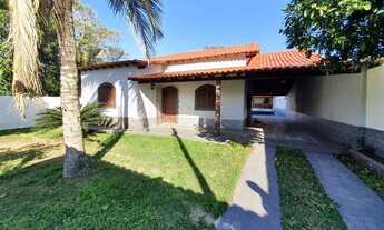 Imagem: Casa com piscina em Itaúna