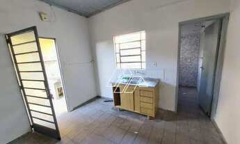 Imagem 7: Casa com 3 dormitórios para alugar por R$ 1.100,00/mês - Banzato - Marília/SP