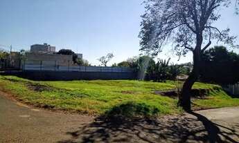 Imagem 2: Oportunidade terreno 600 mts de esquina 3 quadras da AV Paraná