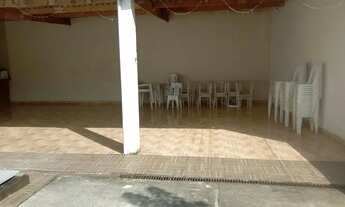 Imagem 4: Espaço com piscina