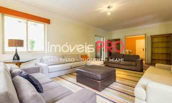 Imagem 2: Um Lindenberg de 494 m2 com ares de casa no coração dos jardins