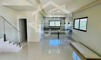 Imagem 4: Casa sobrado com acabamento diferenciado no Portal dos Ipês com piscina