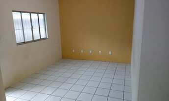 Imagem 2: Apartamento térreo no Bequimão, prédio particular, 3 quartos