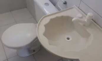 Imagem 6: Kitnet , Cambeba , 1 quarto , sala e cozinha e banheiro todo na cerâmica