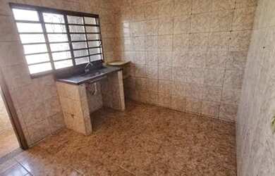 Imagem 3: ALUGO KITNET JARDIM PATRÍCIA - EXCELENTE LOCALIZAÇÃO