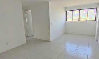 Imagem 2: Apartamento a venda c/ 03 quartos, s/ 01 suíte, 02vgs, lazer com 02 piscinas, financia
